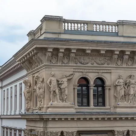 Andrassy Heritage * Budapeşte